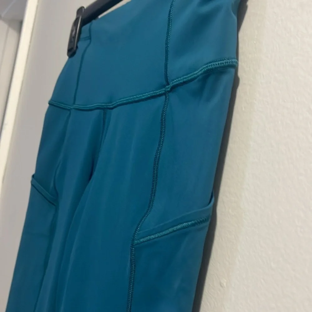 Lululemon Fast & Free Crop II *Nulux 19
